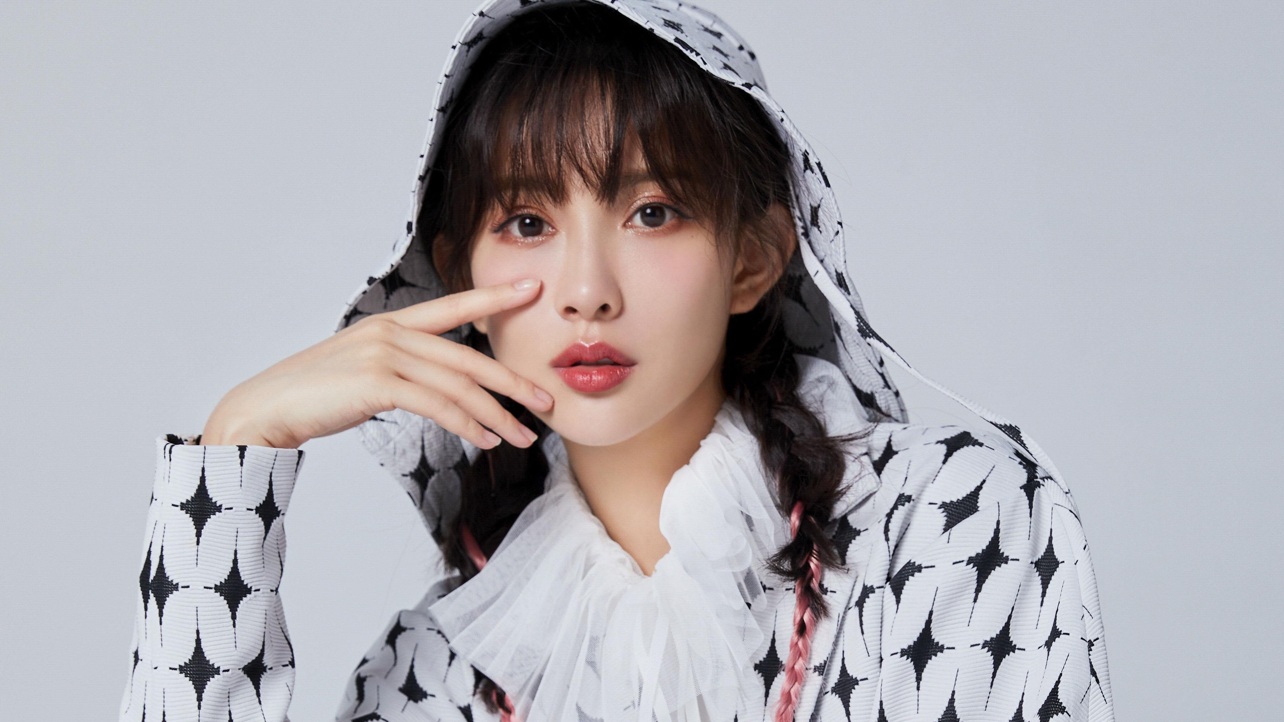 英超比赛中关键传球线路与身体对抗强度的分布模式分析,英超长传