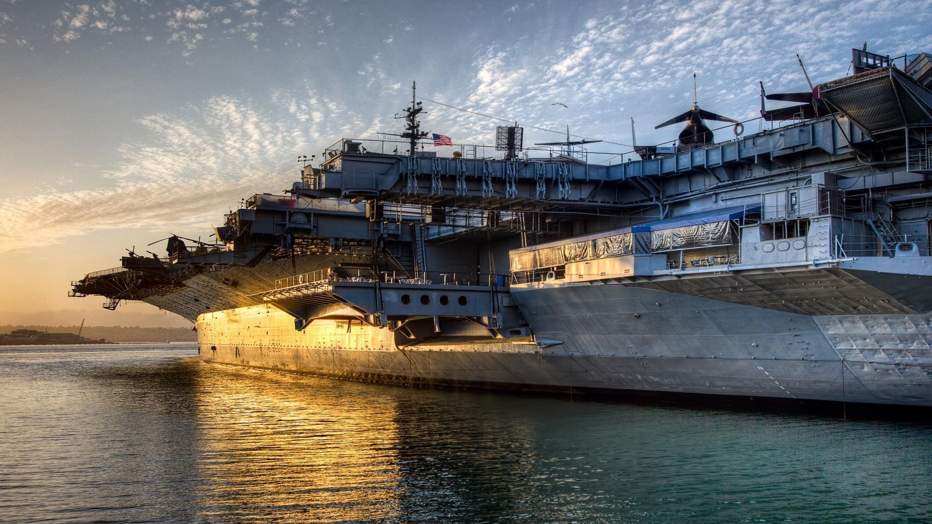 高水平热身赛成为提升战斗力的重要手段,热身赛成绩