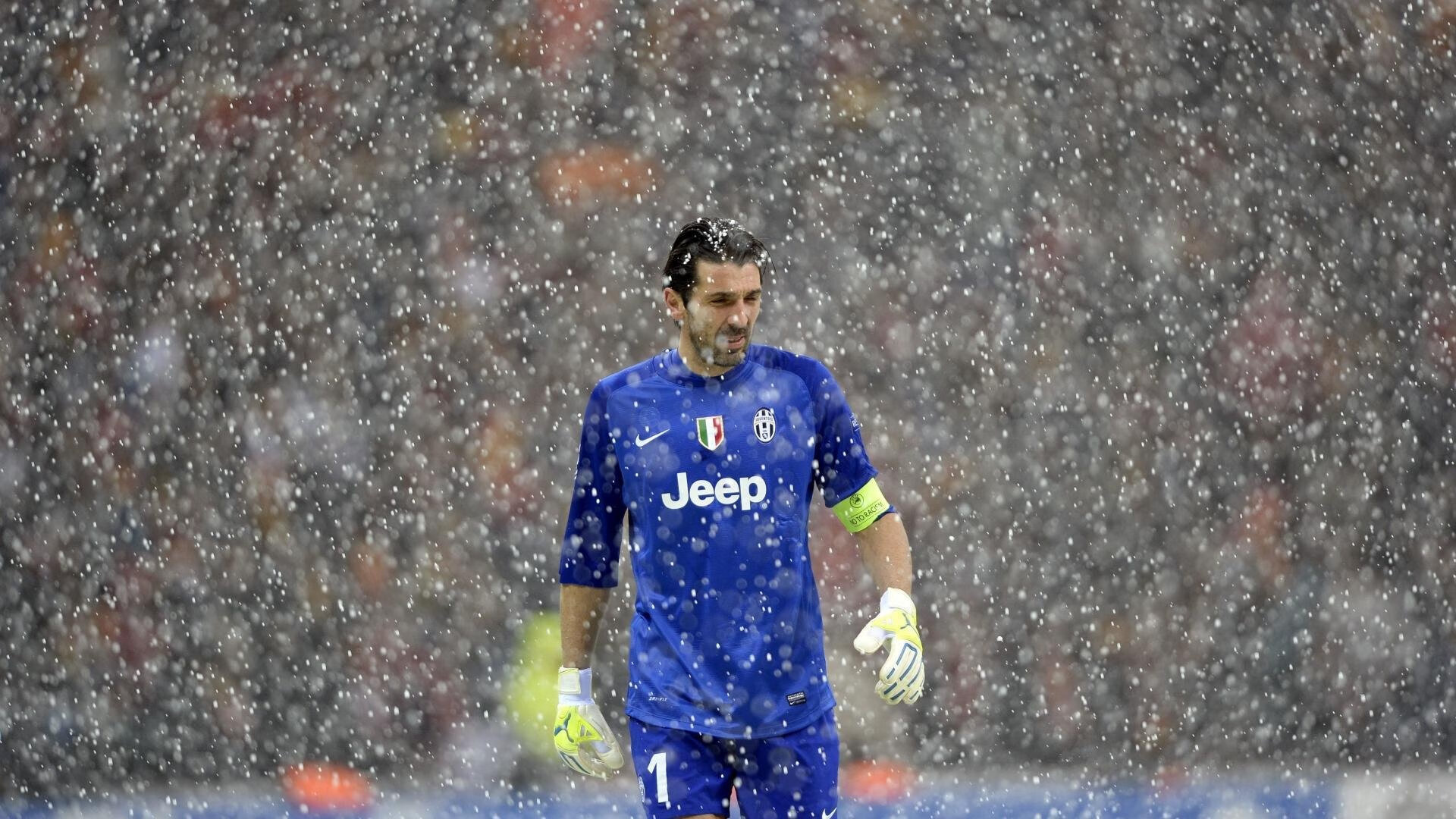 技术动作规范性与世界标准同步，技术动作规范的重要性