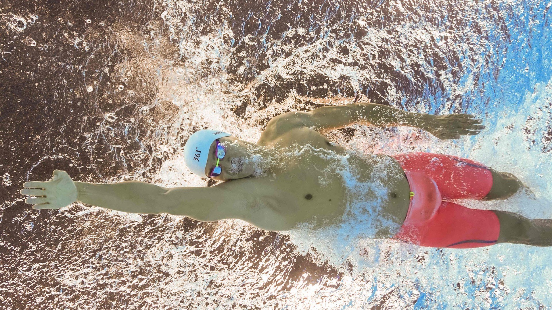 中国篮球的力量从不低头,中国篮球弱吗